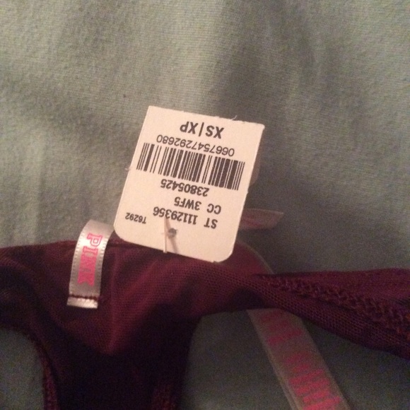 vs pink thong - Picture 2 of 2